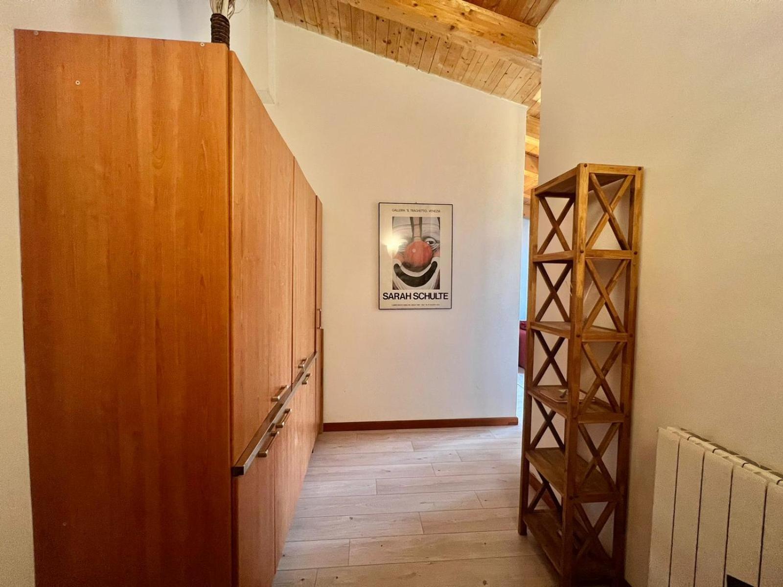 Moderno Con Design Caldo E Accogliente, Con Parcheggio Gratuito E Balcone Privato, Vicino A Fiere, Eventi E Concerti Appartamento *